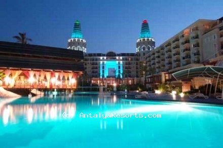 DELPHIN DIVA PRIMIERE